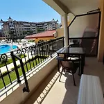 2 Royal Sun E24 With Poolview And Big Balcony Appartamento *